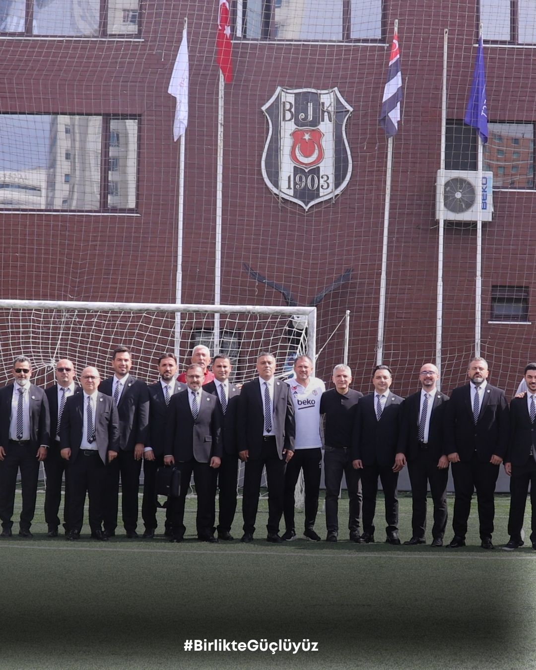 Beşiktaş Fulya Hakkı Yeten Tesislerini Ziyaret Ettik